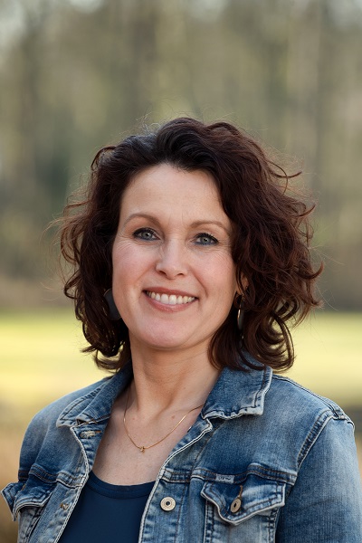 Mw. M. van Gelderen (Mariska) – communicatieadviseur